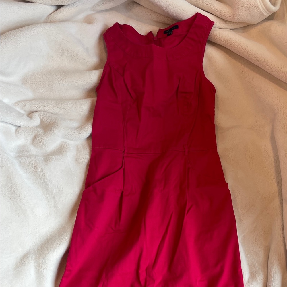 Elegant Sleeveless Dress